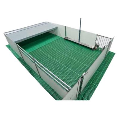 PVC Panel Pigs Nursery Crate Weaning Pens With Plastic Slatted Floor